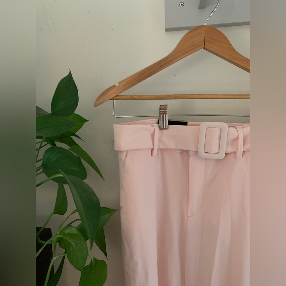 Wide-leg baby pink high-waisted trouser with belt